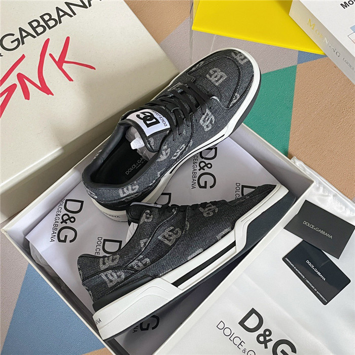 DG SNEAKER