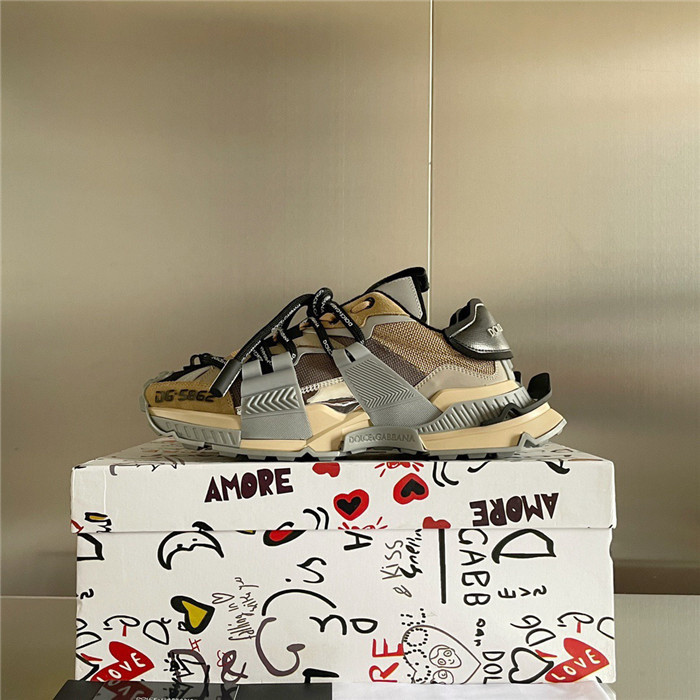DG SNEAKER