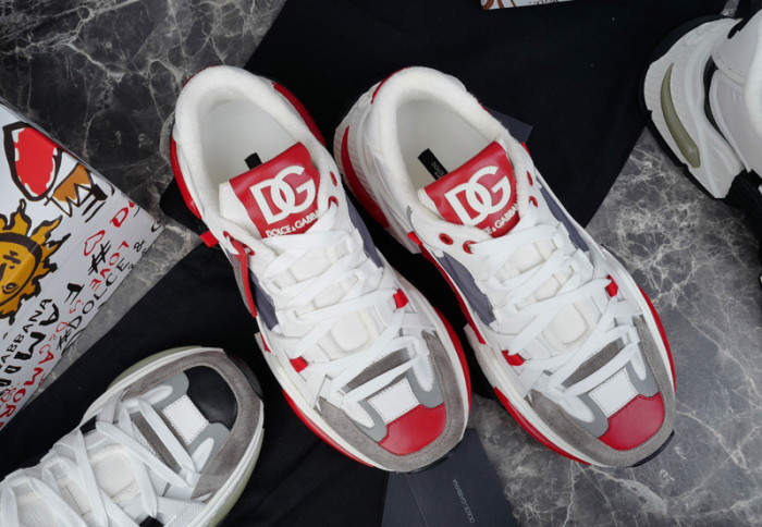 DG SNEAKER
