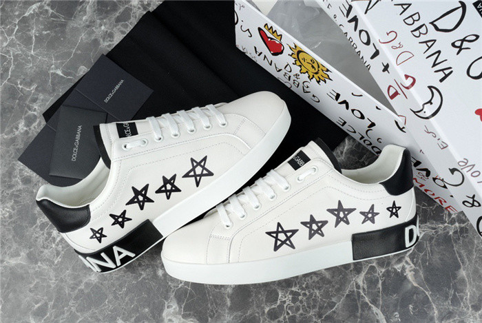 DG SNEAKER