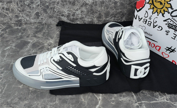 DG SNEAKER