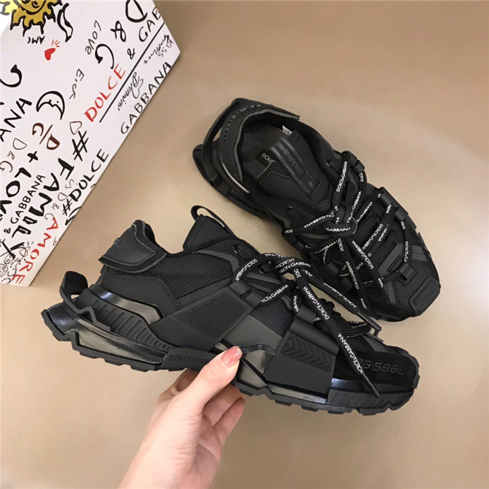 DG SNEAKER