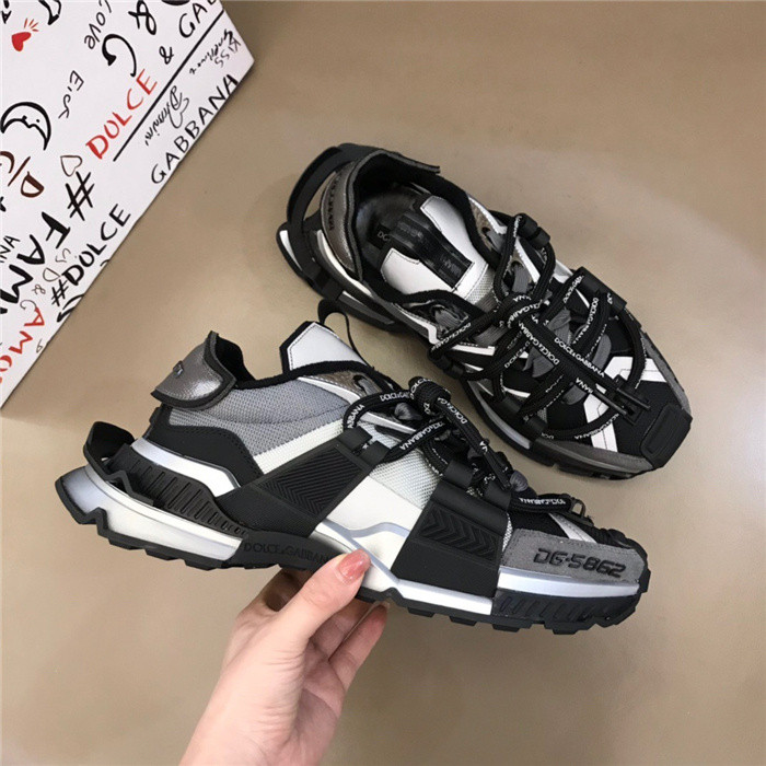 DG SNEAKER