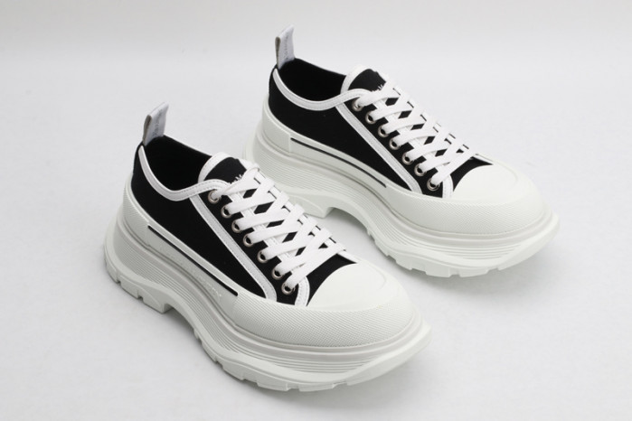 ALEXMQ Sneakers