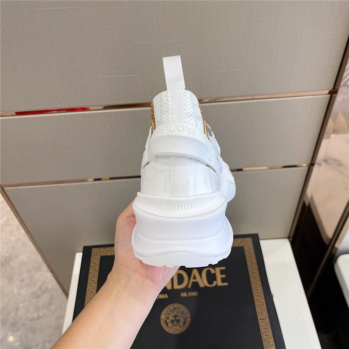 VRCE Sneaker