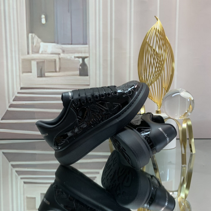 ALEXMQ Sneakers