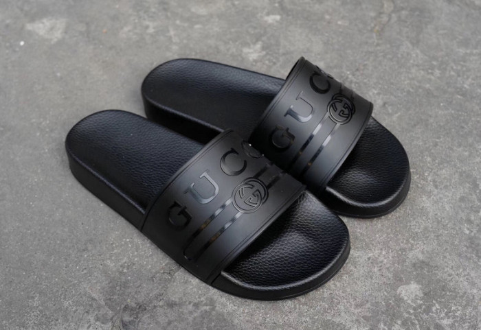 GCI GG Slide Sandal