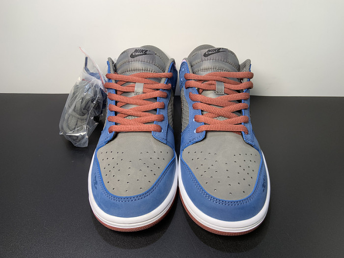 Nike Dunk Low DV2433-109
