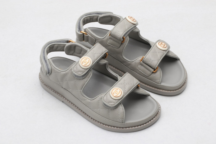 CN Slide Sandal