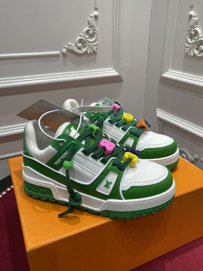 LUSV SNEAKERS