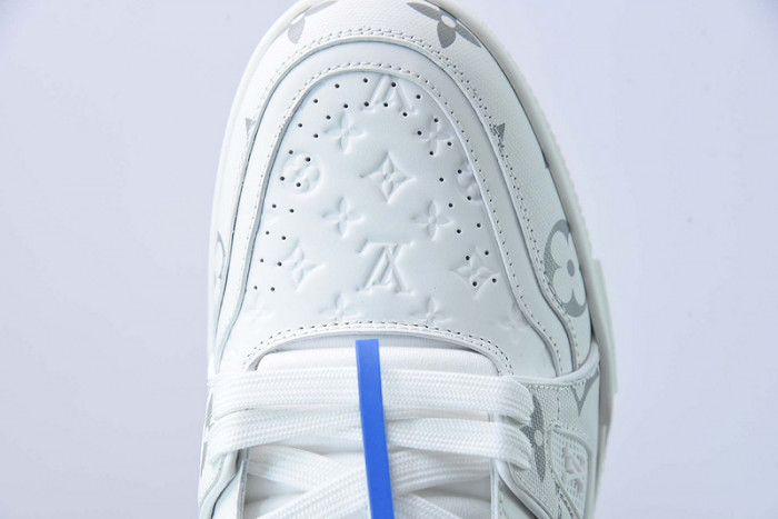 LUSV SNEAKERS