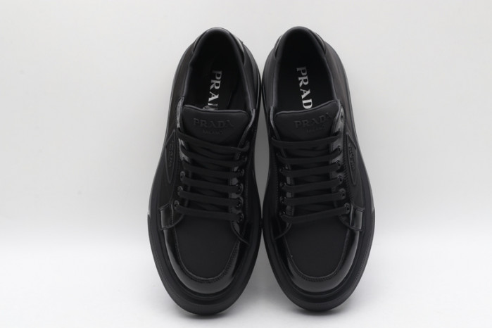 PRDA Sneaker
