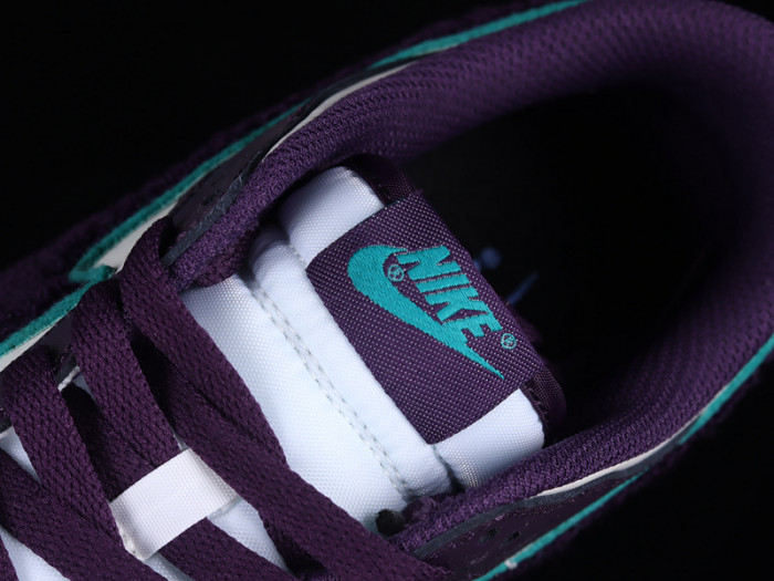 Nike Dunk Low Chenille Grand Purple DQ7683-100