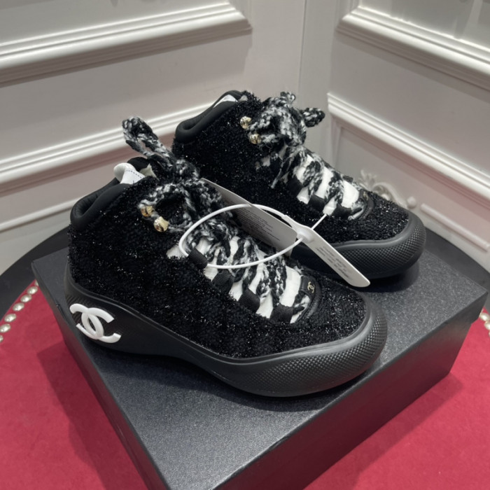 CHNL Sneaker