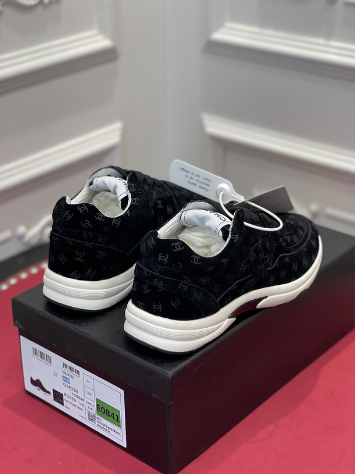 CHNL Sneaker