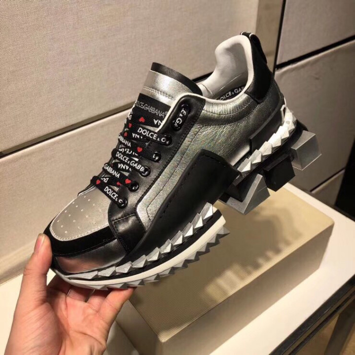 DG SNEAKER