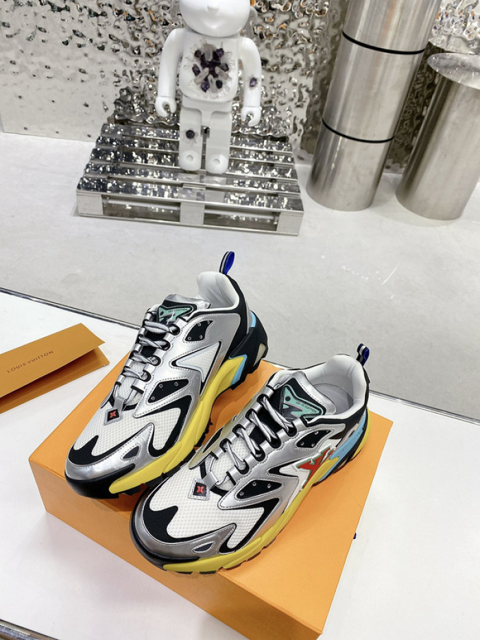 LUSV SNEAKERS