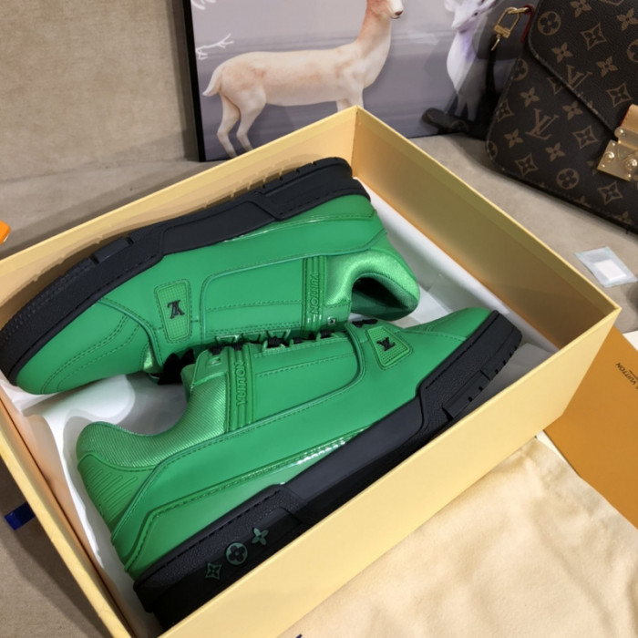 LUSV SNEAKERS