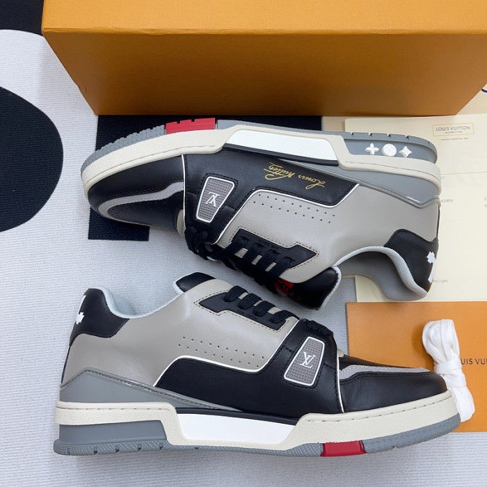LUSV SNEAKERS