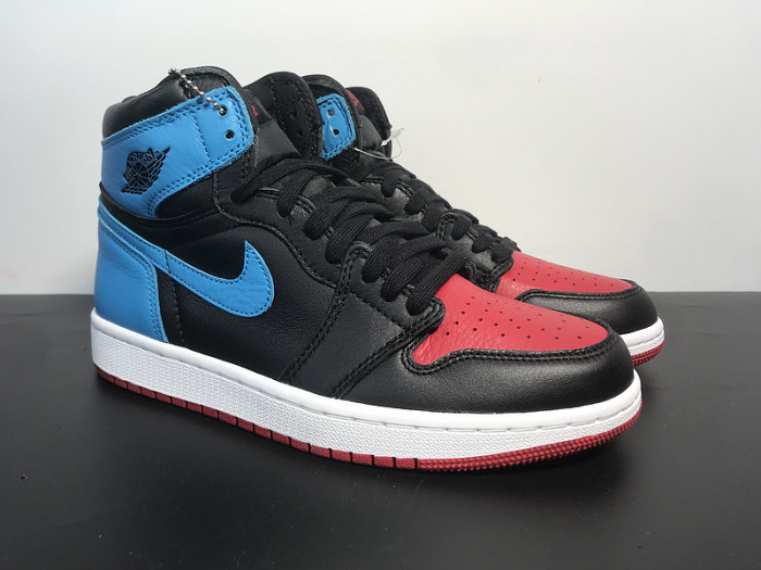 AIR JORDAN 1 HIGH WMNS UNC CHICAGO CD0461-046