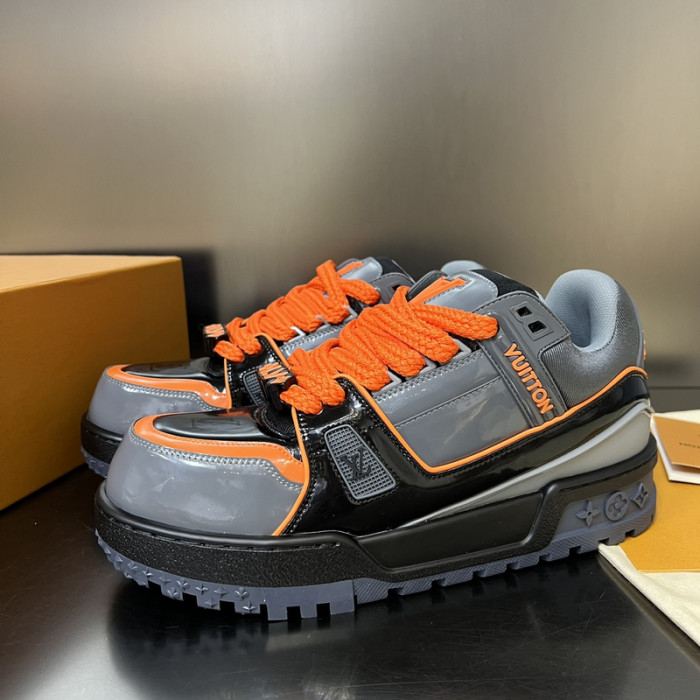 LUSV SNEAKERS