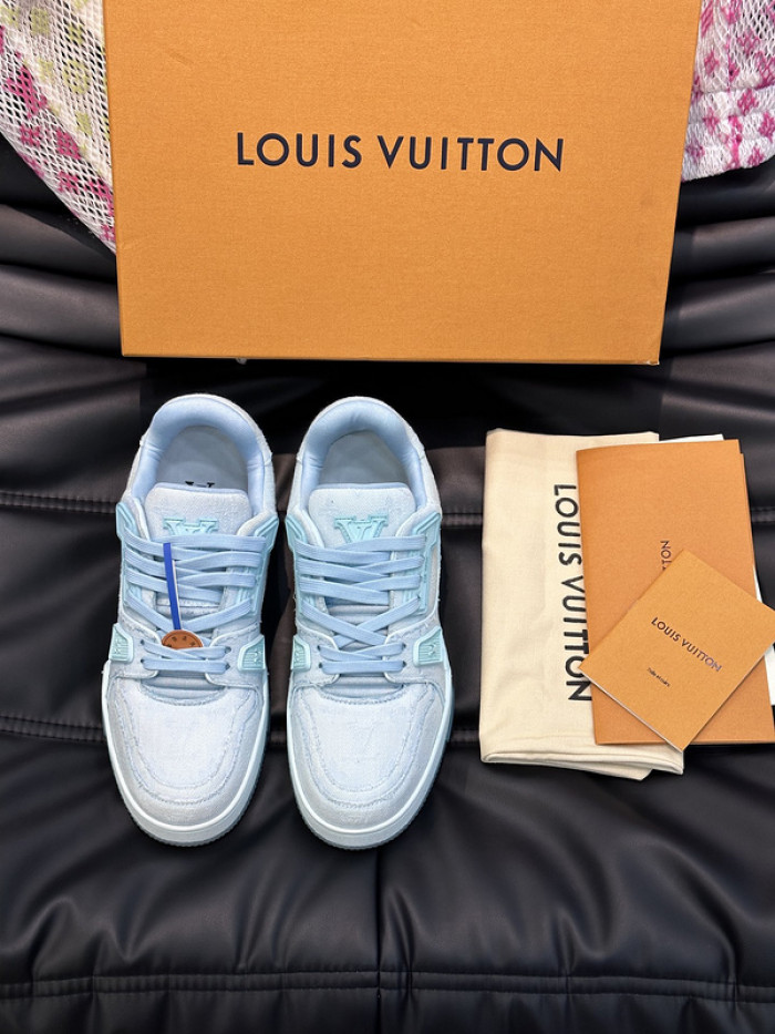 LUSV SNEAKERS