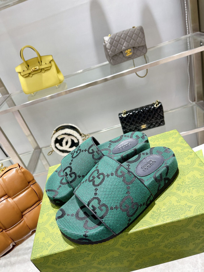 GCI GG Slide Sandal