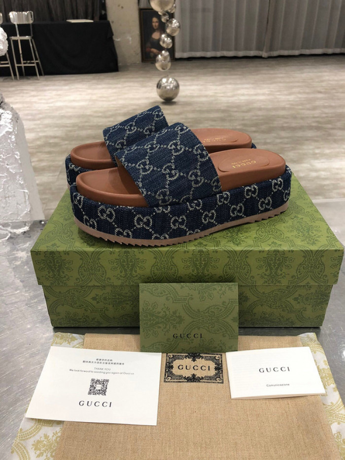 GCI GG Slide Sandal