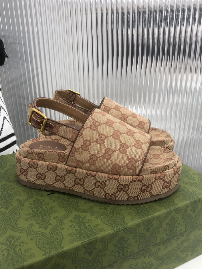 GCI GG Slide Sandal