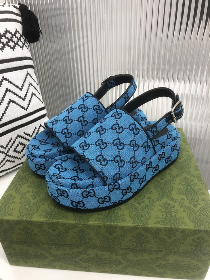 GCI GG Slide Sandal