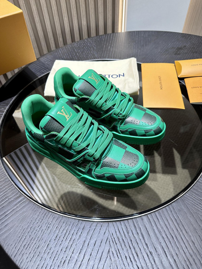 LUSV SNEAKERS