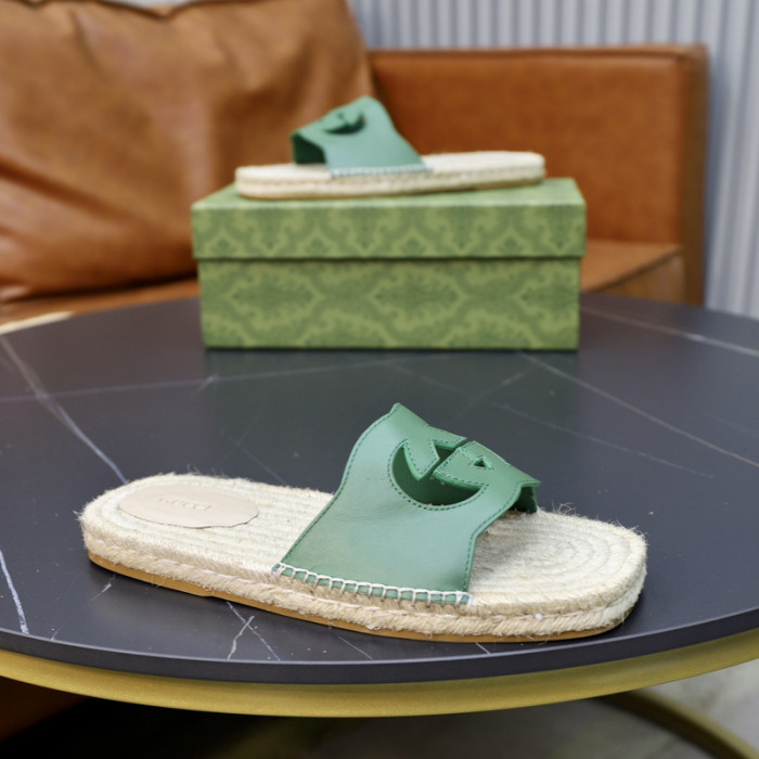 GCI GG Slide Sandal
