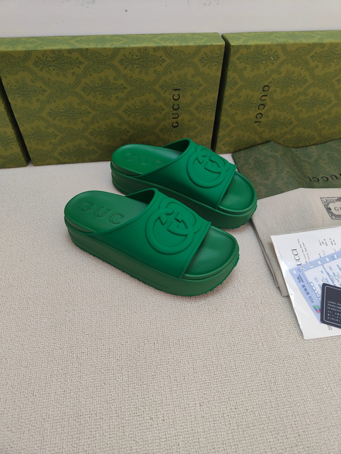 GCI GG Slide Sandal
