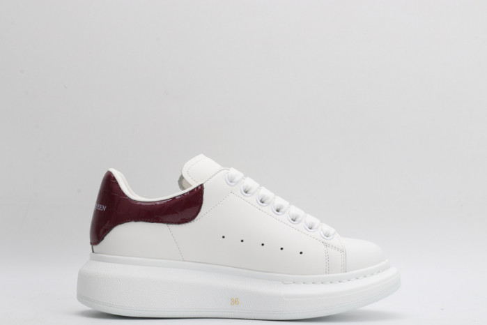 ALEXMQ Sneakers