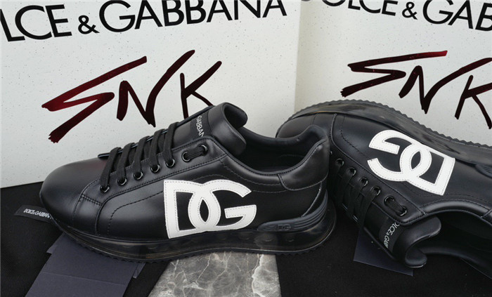 DG SNEAKER