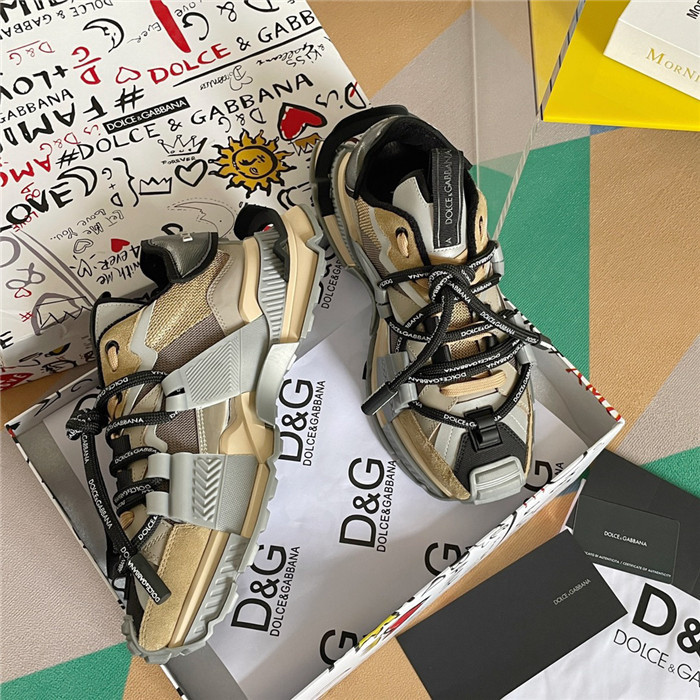 DG SNEAKER