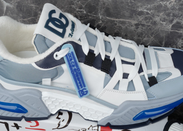 DG SNEAKER