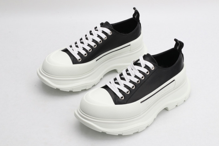 ALEXMQ Sneakers