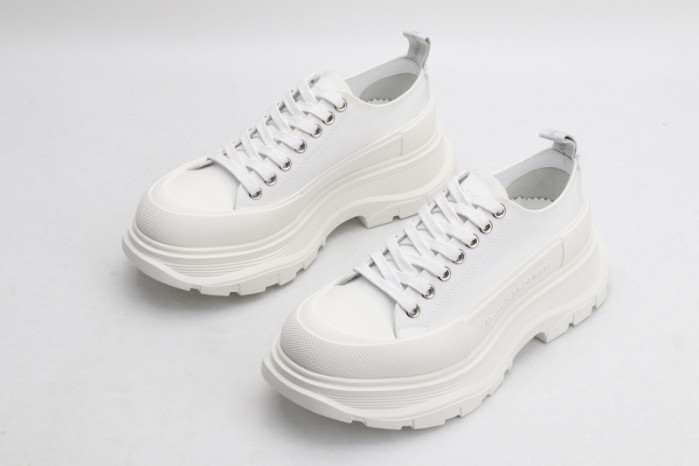 ALEXMQ Sneakers