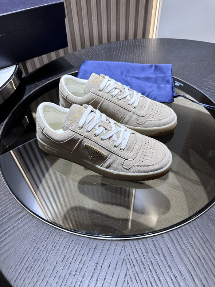 PRDA Sneaker
