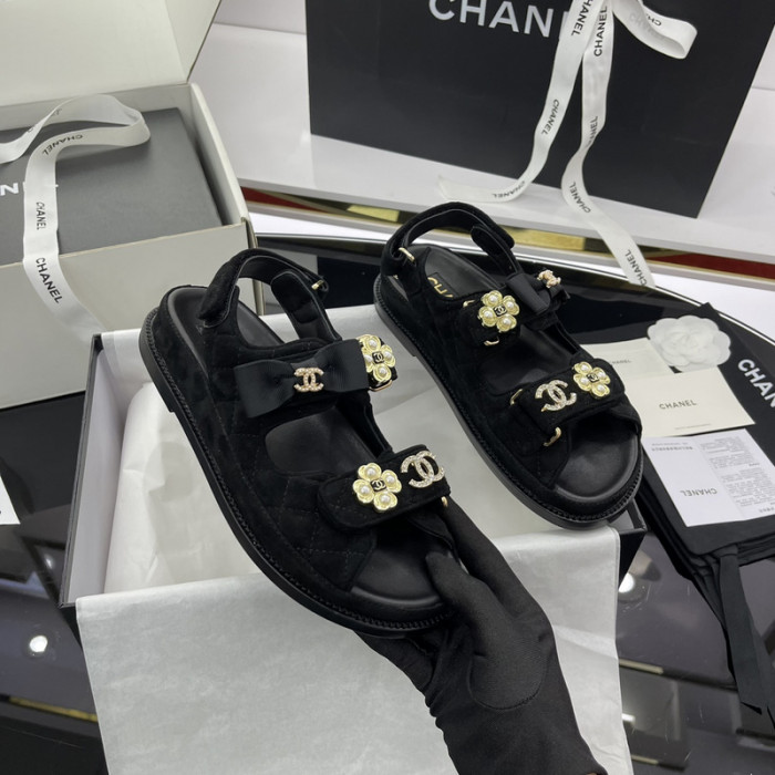 CN Slide Sandal