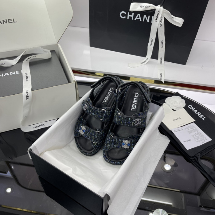 CN Slide Sandal