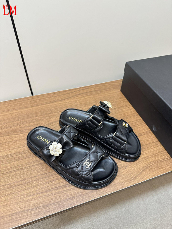 CN Slide Sandal