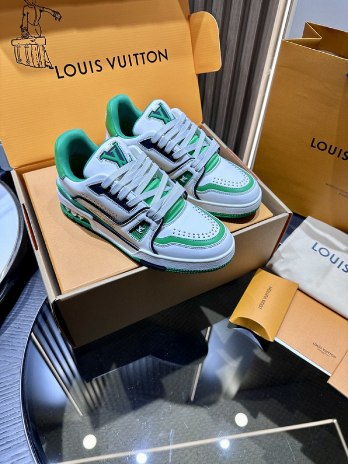 LUSV SNEAKERS