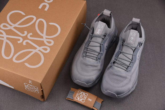 LOEWE SNEAKER