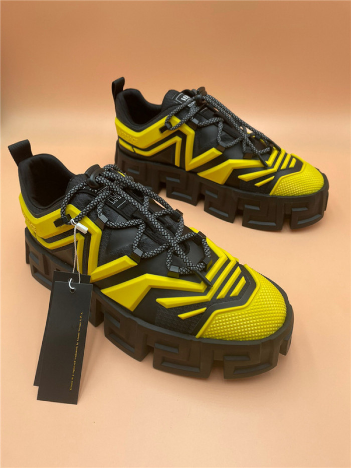 VRCE Sneaker