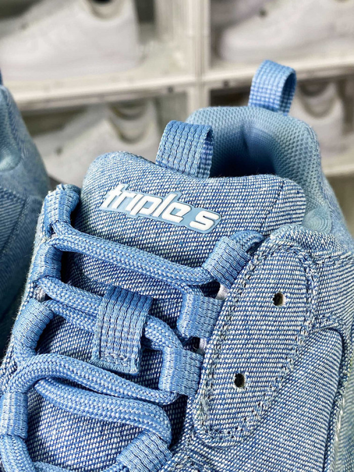 BALCIA TRIPLE S SNEAKER