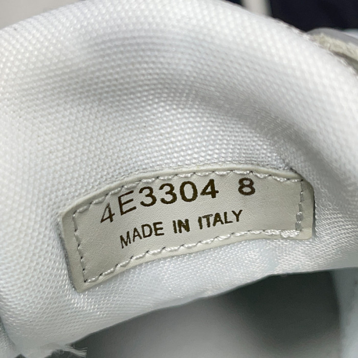 PRDA Sneaker