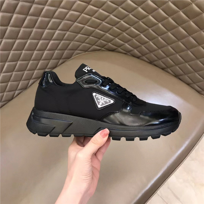 PRDA Sneaker