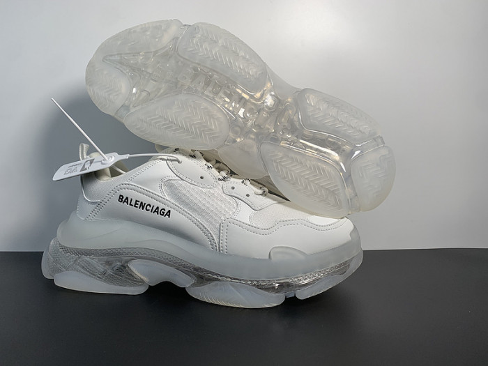 BALCIA TRIPLE S SNEAKER